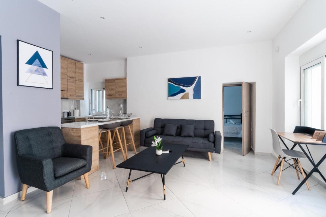 Aiolos Luxury Suite 3 Agios Dimitrios Near Metro Athen Eksteriør bilde